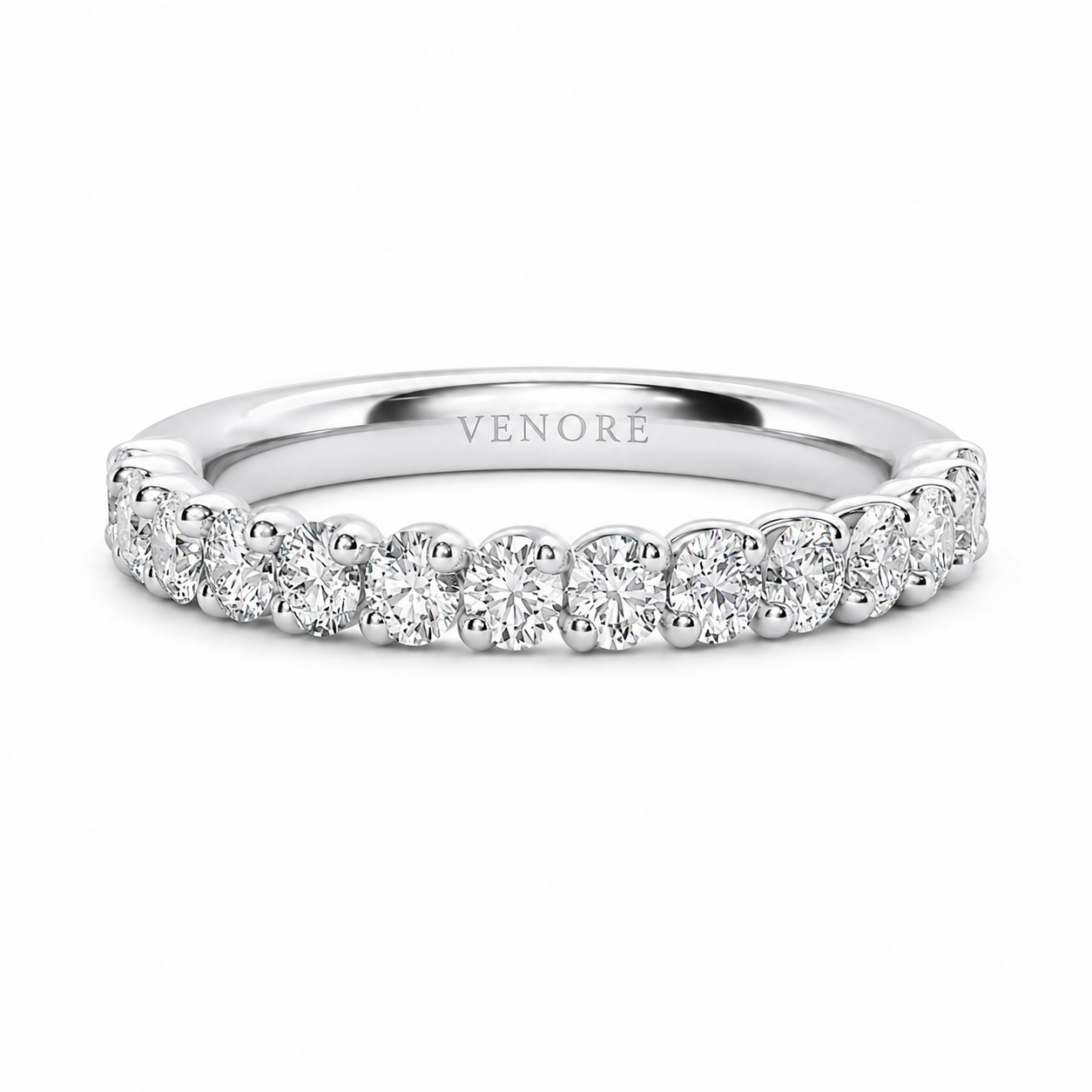 Half Eternity Ring With Two-Prong Claw Setting Oval Cut Lab Grown Diamonds ✧ 0.9 Carat