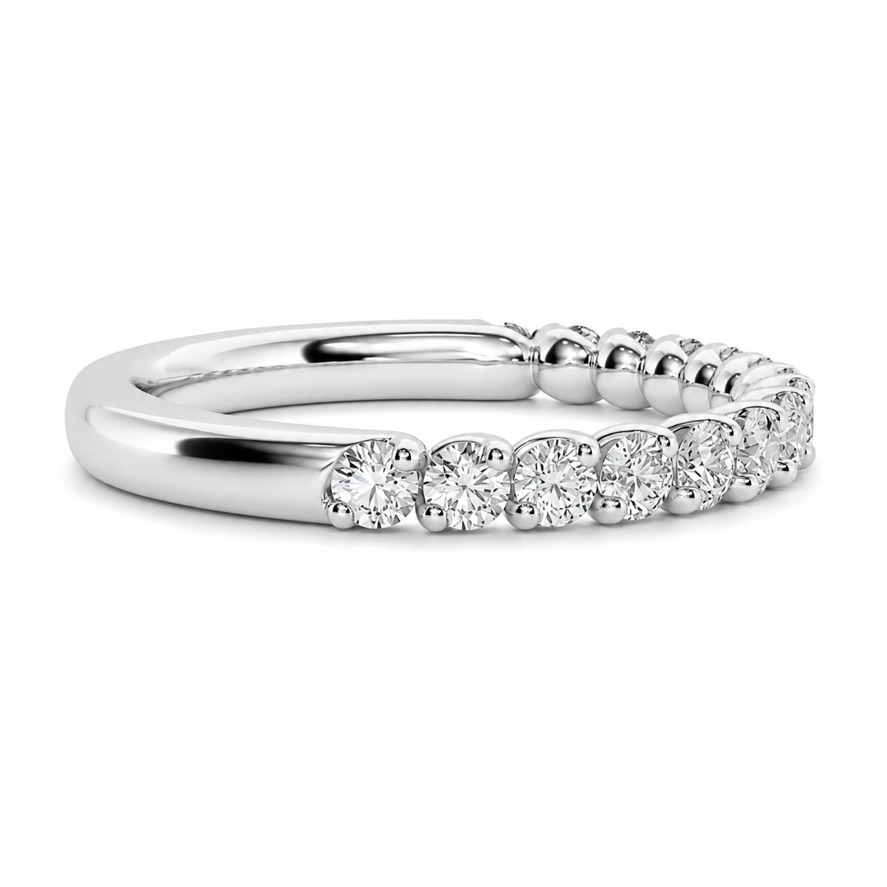 Half Eternity Ring With Two-Prong Claw Setting Oval Cut Lab Grown Diamonds ✧ 0.9 Carat